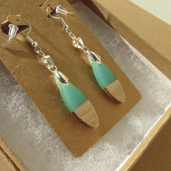 18K WG Plated Multi Media Naturals Earrings - Picture 3 of 3